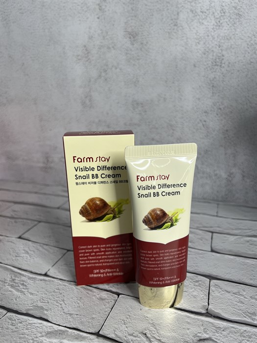 FarmStay Visible Difference Snail BB Cream BB крем для лица с муцином улитки и защитным фактором SPF50 PA++ 374299a0-9795-4dc6-a19e-9f751a5ac3e0 - фото 15712