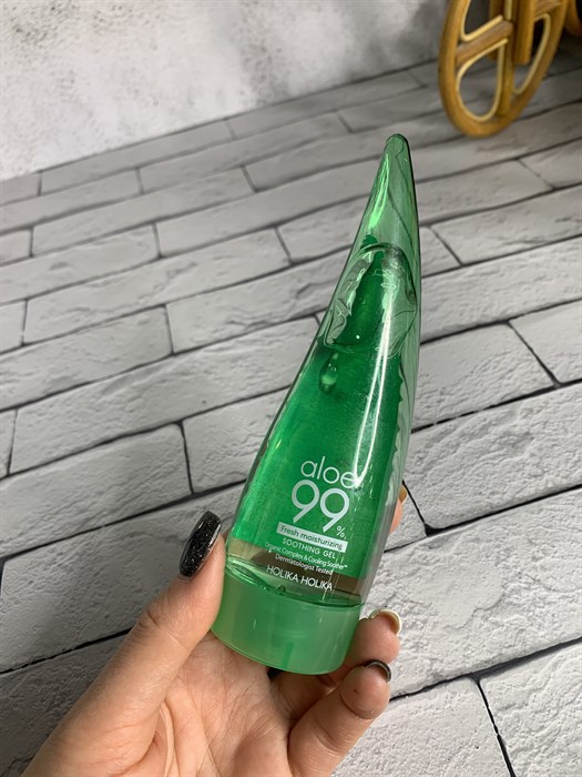 Гель Универсальный с 99% содержанием экстракта сока алоэ Holika Holika Aloe 99% Soothing Gel 1c427db2-df9d-48e7-a621-0cf309989b02 - фото 16677