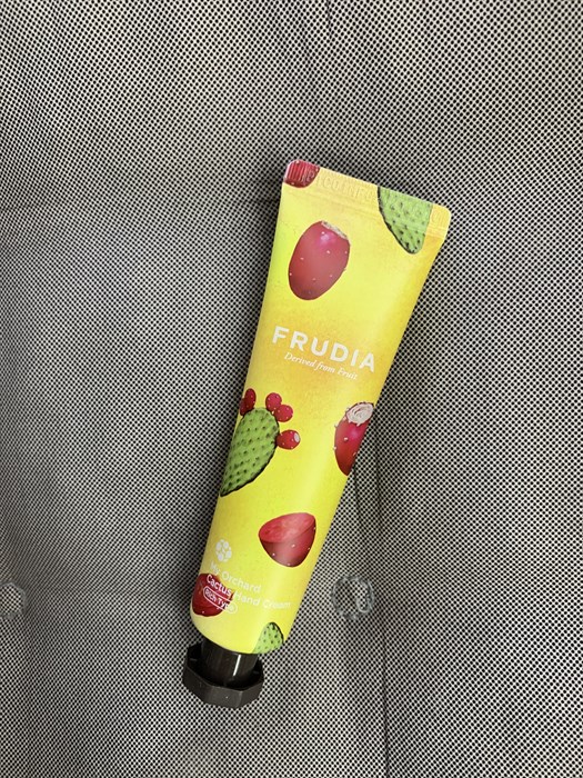 Крем для рук с экстрактами фруктов Frudia Squeeze Therapy Hand Cream Cactus Кактус 981cebc5-a20d-4ed6-8575-4149e610e029 - фото 17679