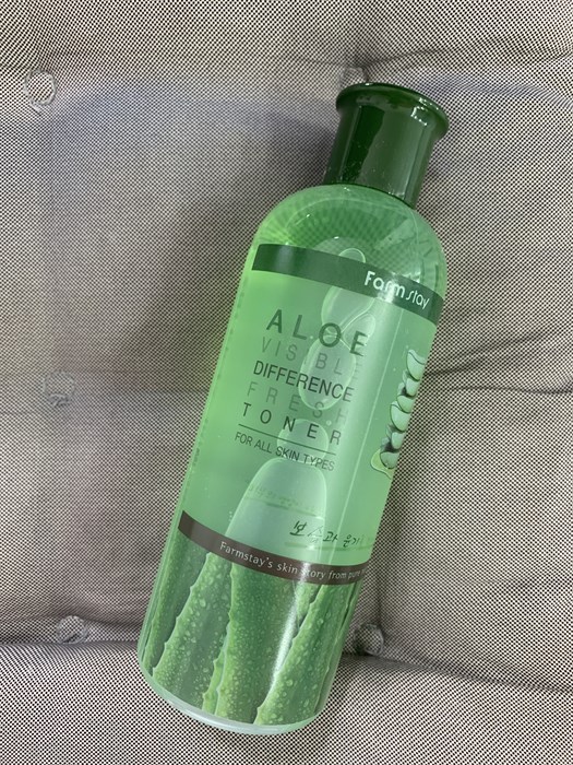 Увлажняющий тонер с экстрактом алое FarmStay Visible Difference Aloe Moisture Toner 4c3e9d59-69e1-4d60-8f3c-ae63e0bf875f - фото 20577