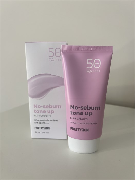 PRETTY SKIN ТОНИЗИРУЮЩИЙ СОЛНЦЕЗАЩИТНЫЙ КРЕМ SPF50+PA++++ NO SEBUM TONE UP SUN CREAM 9354