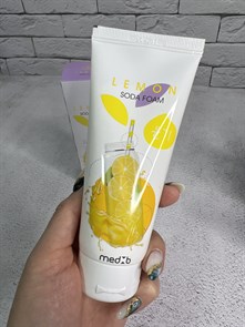 {{productViewItem.photos[photoViewList.activeNavIndex].Alt || productViewItem.photos[photoViewList.activeNavIndex].Description || 'Пенка с содой и лимоном MedB Lemon Soda Foam'}}