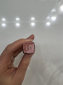 {{productViewItem.photos[photoViewList.activeNavIndex].Alt || productViewItem.photos[photoViewList.activeNavIndex].Description || 'Блеск для губ Crystal Shine Lipgloss Triumph 10'}}